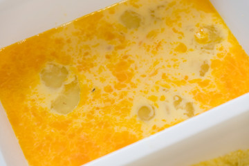 Plastic tray with eggs for wrapping cuttings.