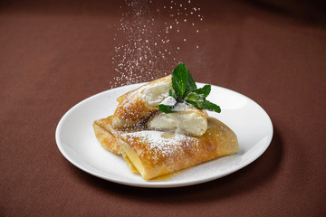 pancakes with cottage cheese and mint