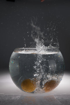 Splashes of water