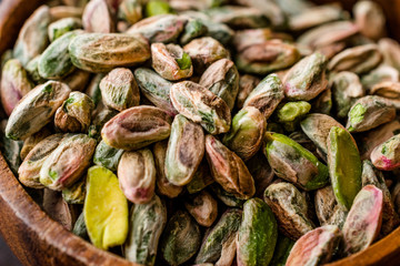 Raw Peeled Pistachio with no / without Shell.