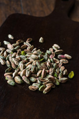 Raw Peeled Pistachio with no / without Shell.