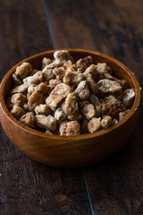 Dried Date Fruit Pieces in Wooden Bowl / Organic Dry Fruit Snacks