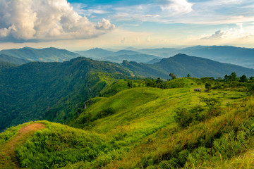 Fototapeta na wymiar Beautiful mountain landscape in the Phu Chi fa National Park in Chiang Rai Province, Thailand.
