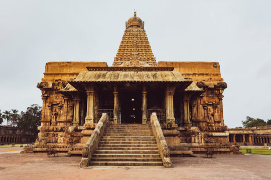 South Indian Temple Images – Browse 14,793 Stock Photos, Vectors, and Video  | Adobe Stock