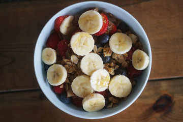 Overnight Oats with Fresh Fruit