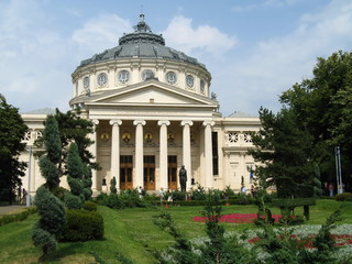 Fototapeta na wymiar Museum in Bucharest, Romania