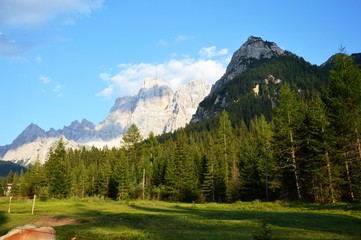 Fototapeta na wymiar Dans les Dolomites, Italie-