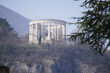 Fototapeta na wymiar Mausoleum Cesare Battisti Trento
