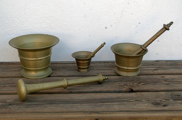 majadores de bronce antiguos
