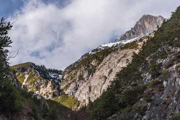 Arzbergschlucht mit Hohe Munde