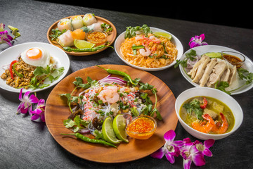 代表的なタイ料理　typical Thai cuisine