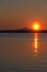 涸沼の夕景　花粉光環