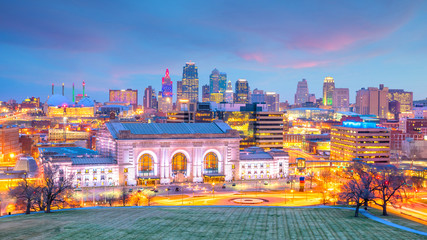 Fototapeta na wymiar View of Kansas City skyline in Missouri