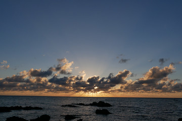 Fototapeta na wymiar 日没の海