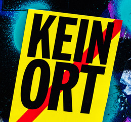 Kein Ort Aufkleber