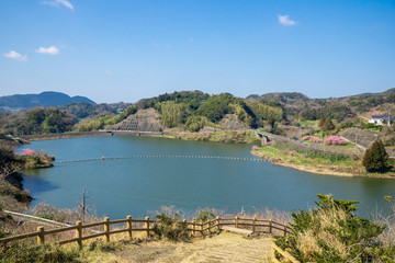 Fototapeta premium 佐久間ダム湖