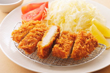 とんかつ　Japanese pork cutlet Tonkatsu