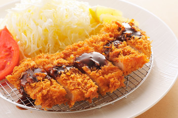 とんかつ　Japanese pork cutlet Tonkatsu