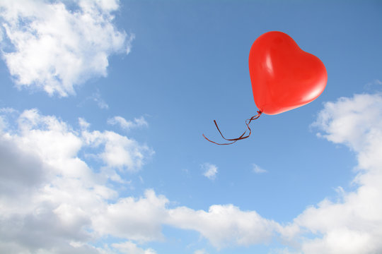 Heart Balloon In Sky Images – Browse 41,719 Stock Photos, Vectors, and  Video | Adobe Stock