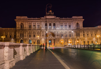 Fototapeta na wymiar Palace Giustizia in Rome Italy