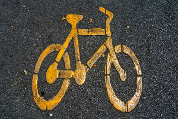 bicycle sign on the road