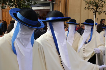Taranto - Holy Week Rites - Procession of Mysteries: brothers