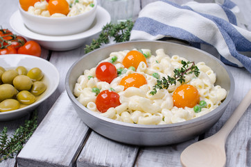 Traditional pasta with vegetables