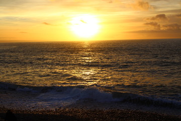Obraz premium Sunset over the ocean