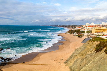 Vista da Praia de Santa Cruz em Torres Vedras Portugal