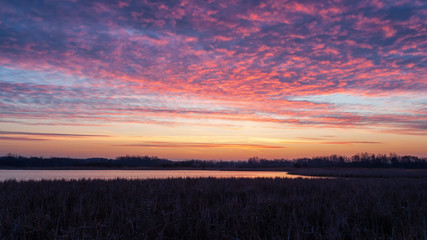 Poranek nad stawami. Stawy Dojlidzkie. Kolorowy i słoneczny  poranek © podlaski49