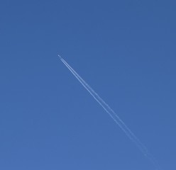 Contrail