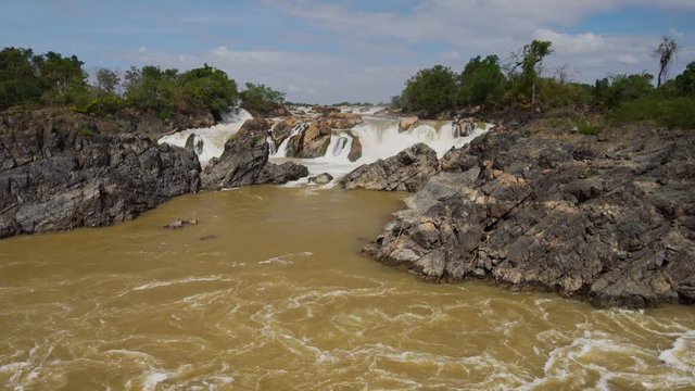 Khone Phapheng Falls is waterfall located in Champasak province on the Mekong river in southern Laos. , Zoom out.