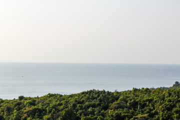 the sea and the mountains