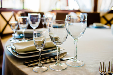 Serving the wedding table