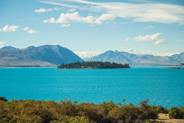 Fototapeta premium Lake Tekapo with Mountains on South Island, New Zealand 1