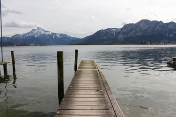 Bootsanlegestelle am Mondsee im Salzkammergut