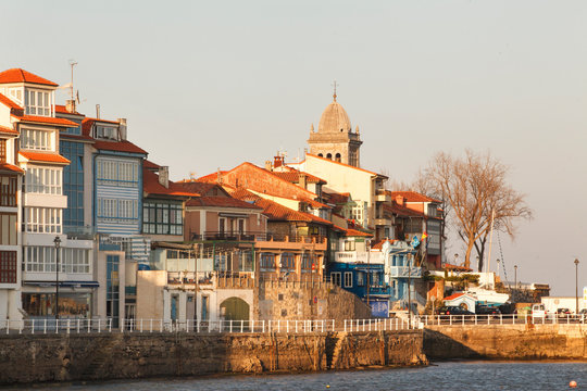 Luanco, pueblo marinero de Asturias