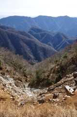 石棚山より望む檜岳山稜