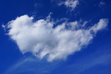 big white cloud on blue day sky