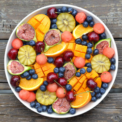 Naklejka na ściany i meble Fresh fruit bowl