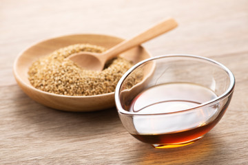 炒り胡麻と胡麻油