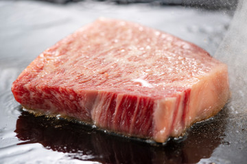 鉄板焼き サーロインステーキ