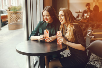 girls with cocktails