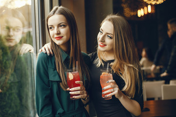 girls with cocktails