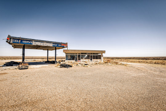 Abandoned Gas station in the desert