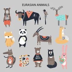 Eine Reihe verschiedener eurasischer Cartoon-Tiere. Niedliche handgezeichnete Kinder-Clip-Art-Sammlung. Vektor-Illustration © Oksana Stepova