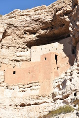 Camp Verde, AZ., U.S.A., Jan. 13, 2018. Arizona Montezuma Castle National Monument. Native American Sinagua Indians well-preserved group of limestone & mortar cliff dwellings 