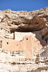 Camp Verde, AZ., U.S.A., Jan. 13, 2018. Arizona Montezuma Castle National Monument. Native American Sinagua Indians well-preserved group of limestone & mortar cliff dwellings 