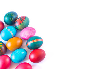 Obraz premium Colorful easter eggs isolated on white background