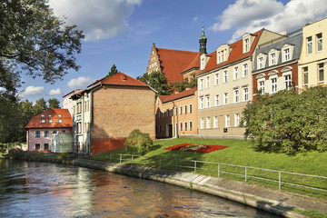 Fototapeta na wymiar Brda river bank in Bydgoszcz. Poland